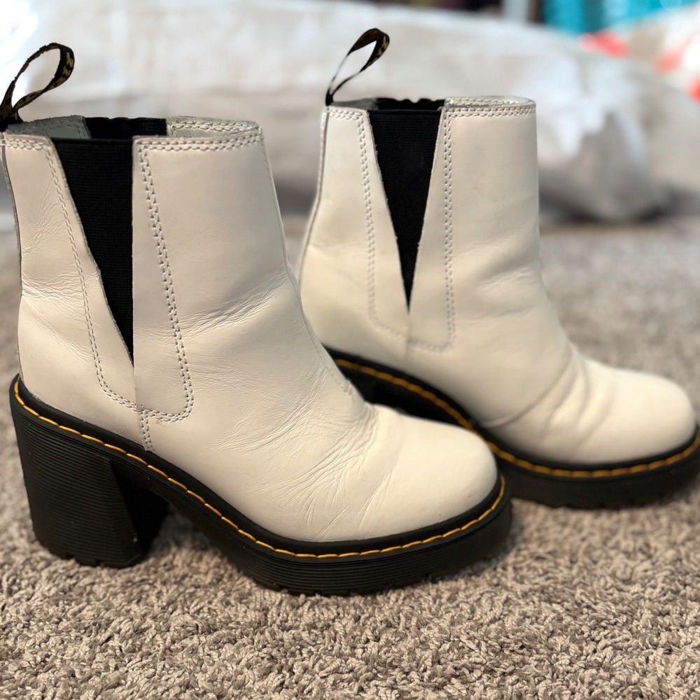 Dr. Martens Spence White Leather Flared Heel Chelsea Boots Size 7